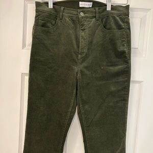 Loft size 8 green high wastes skinny corduroy pants